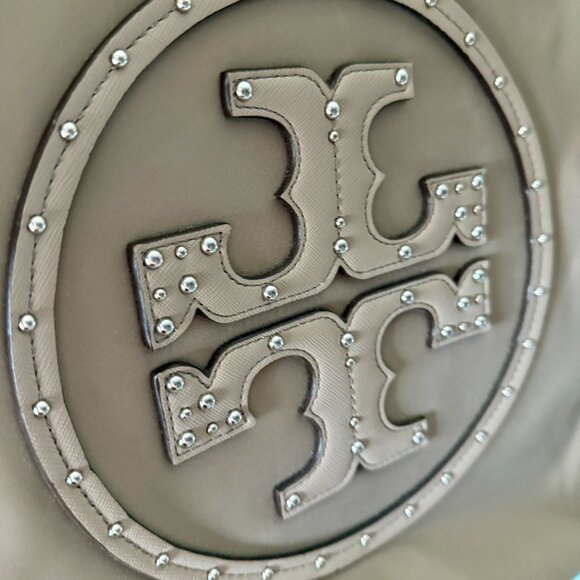 *RARE* Dove Grey Tory Burch Studded Tote I Comes with TB dust bag - Picture 3 of 7